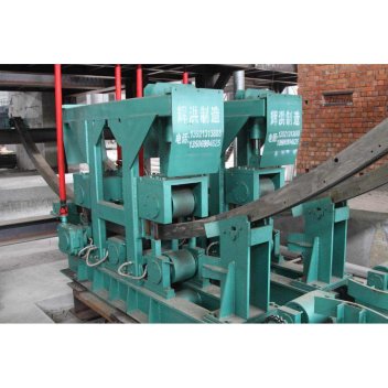 Máy đúc liên tục